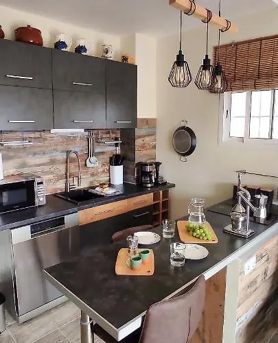 Casa Palmu - A Peaceful And Relaxing Oasis In Golf Del Sur, Tenerife بيت للعطل *