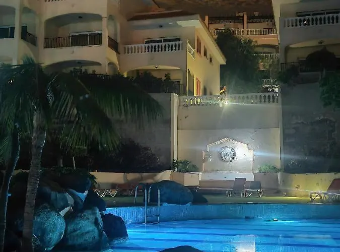 Casa Palmu - A Peaceful And Relaxing Oasis In Golf Del Sur, Tenerife Vakantiehuis