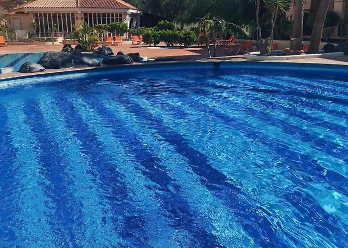 Casa Palmu - A Peaceful And Relaxing Oasis In Golf Del Sur, Tenerife בית נופש סן מיגל דה אבונה